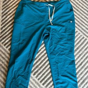 Figs Yola Skinny Scrub Pants